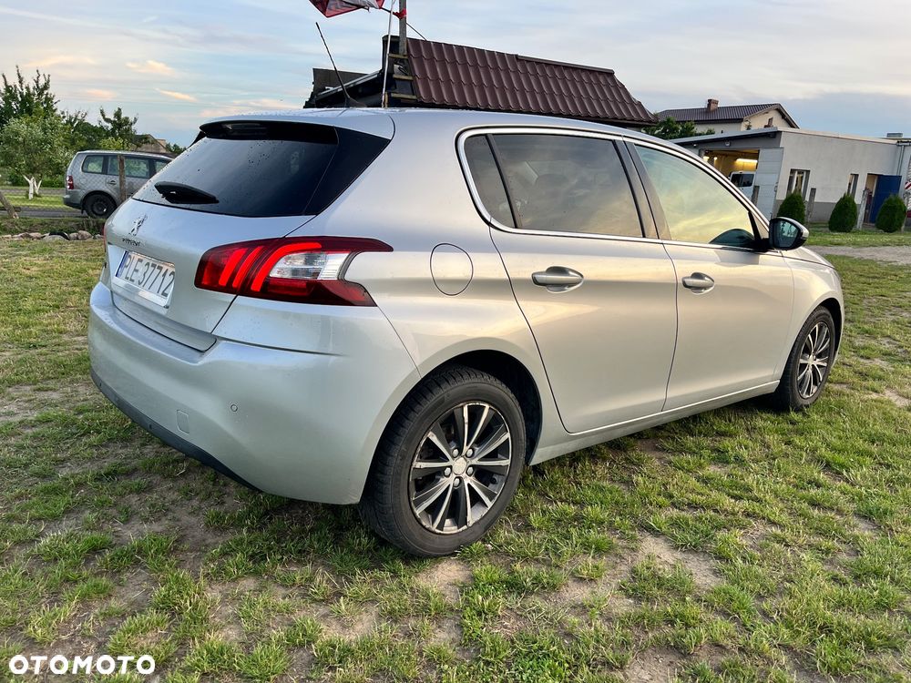 Peugeot 308 1.2 PureTech Active S&S - 6