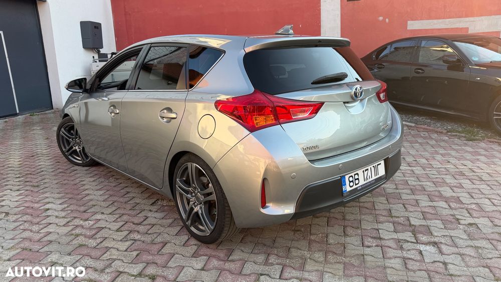 Toyota Auris - 22