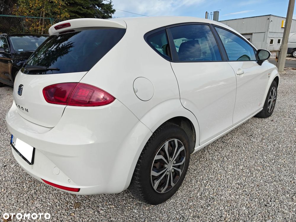 Seat Leon 2.0 TDI DPF Style Copa - 2