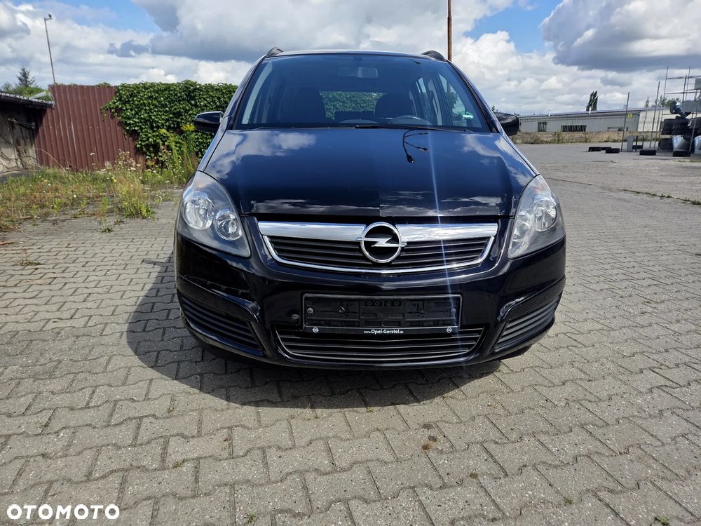 Opel Zafira - 3