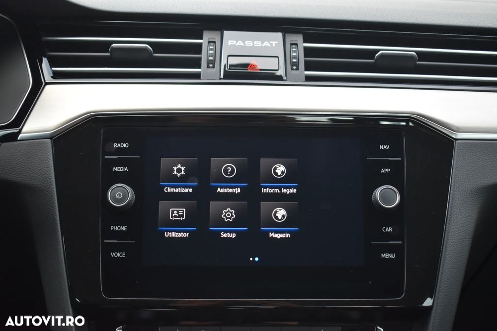 Volkswagen Passat 2.0 TDI DSG Highline - 19