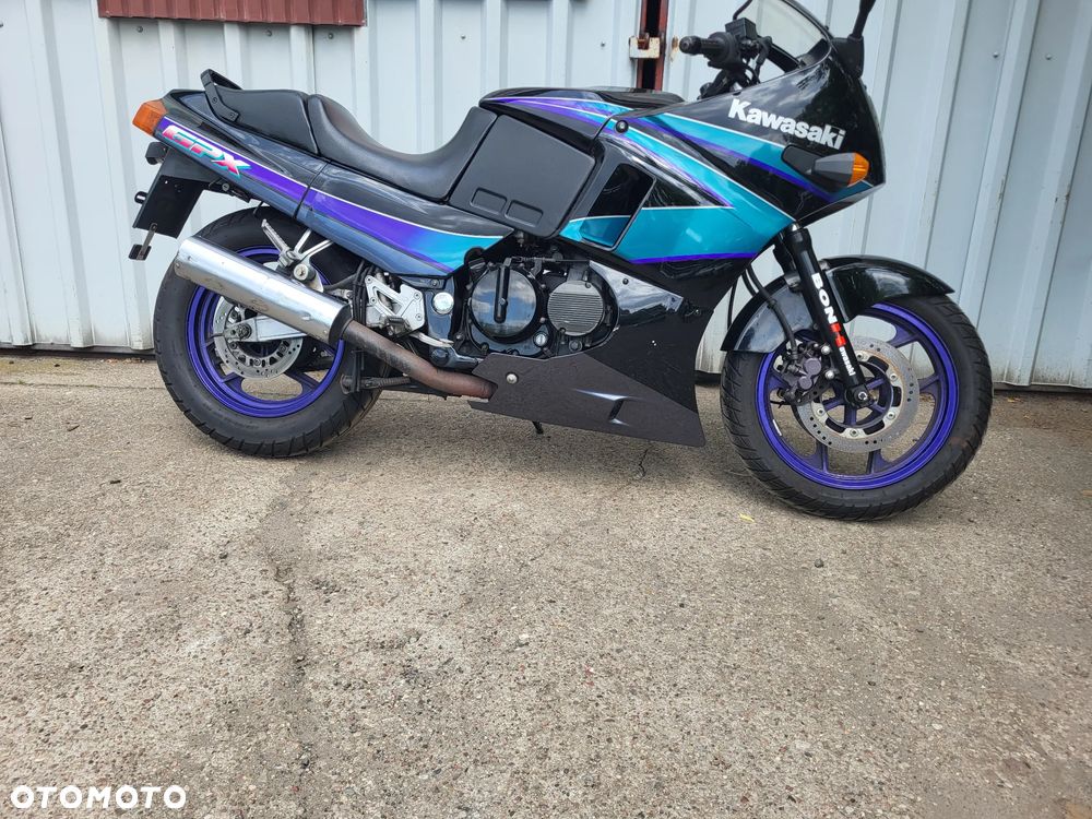 Kawasaki GPX - 11