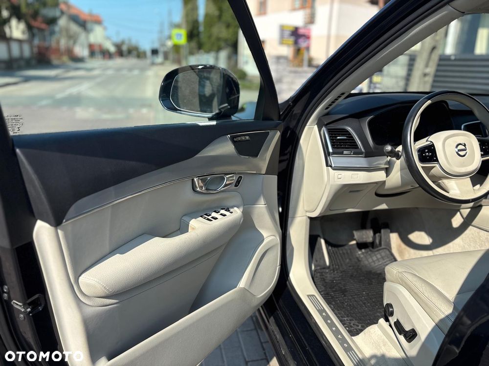 Volvo XC 90 T6 AWD Momentum 7os - 9