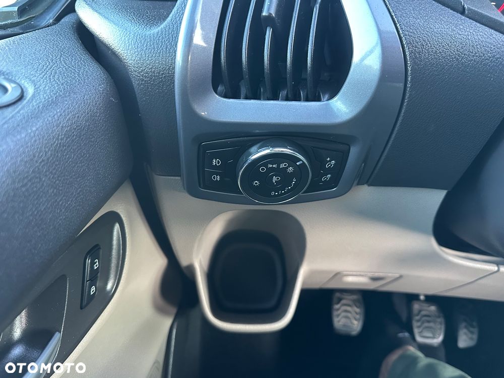 Ford Tourneo Custom 2.0 TDCi L1 Titanium - 18