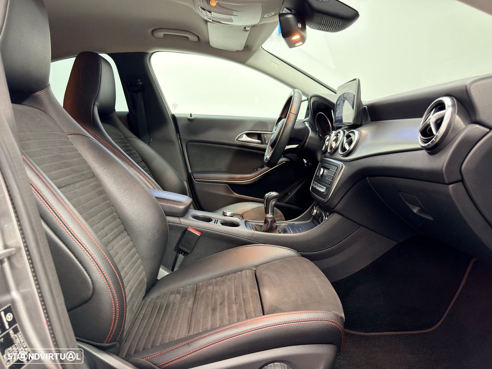 Mercedes-Benz CLA 180 d AMG Line - 17