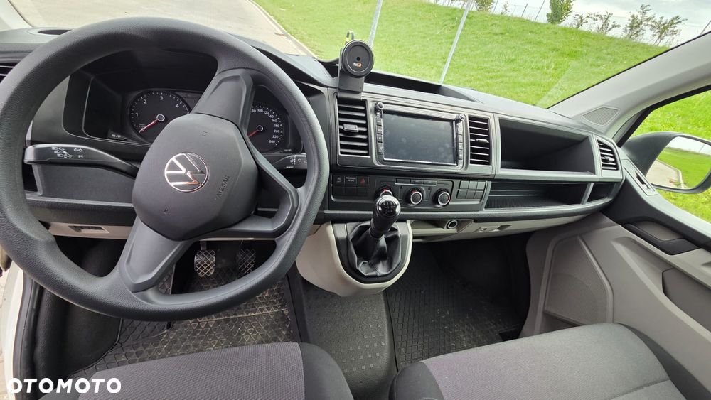 Volkswagen Transporter T6 - 13