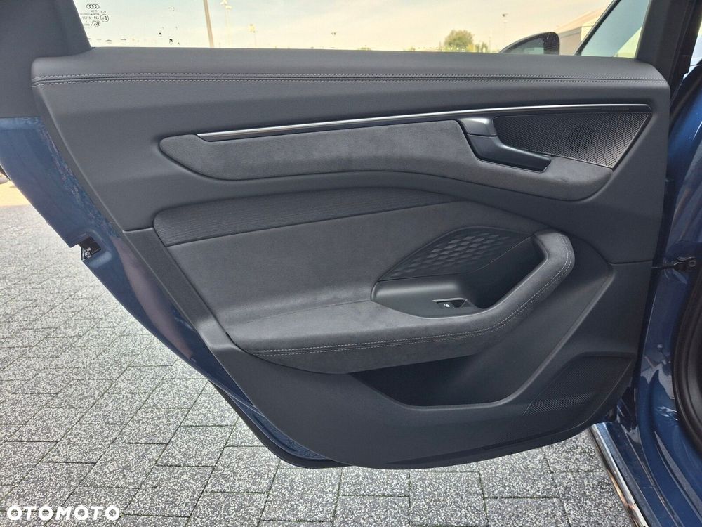 Audi A6 Avant - 13