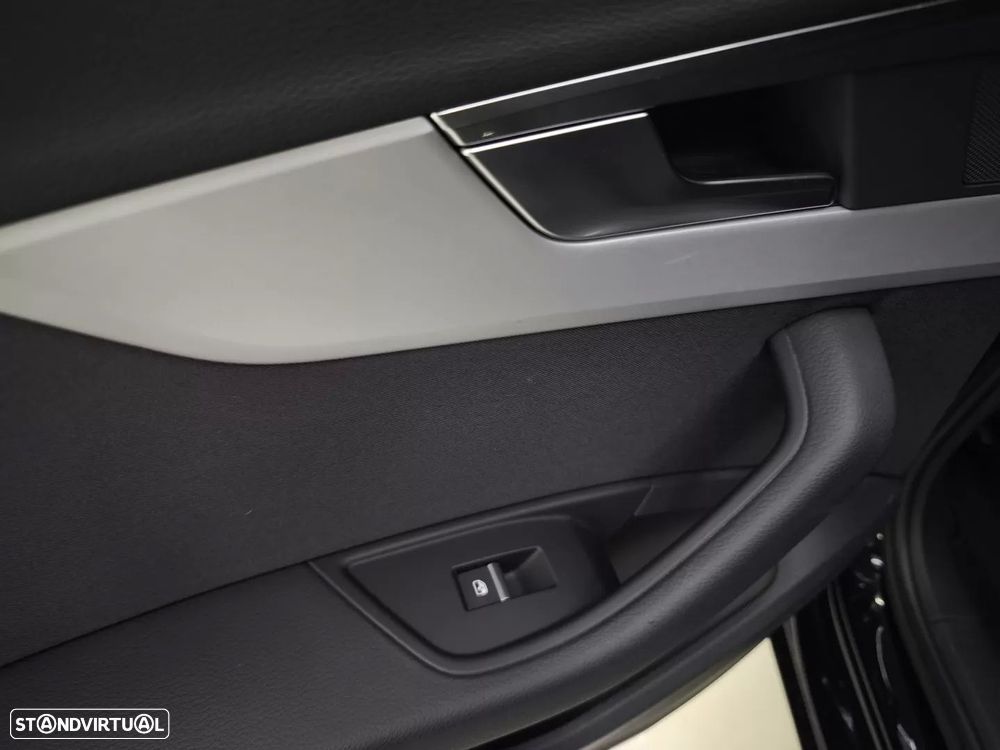 Audi A4 Avant 40 TDI S tronic advanced - 44