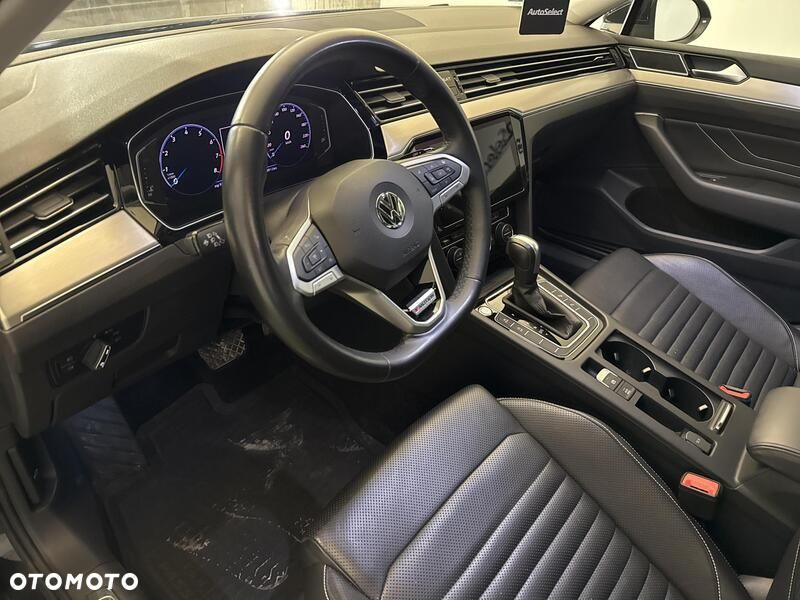 Volkswagen Passat 2.0 TSI 4Mot Elegance DSG - 10