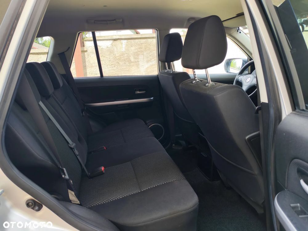 Suzuki Grand Vitara 2.4 Premium - 20