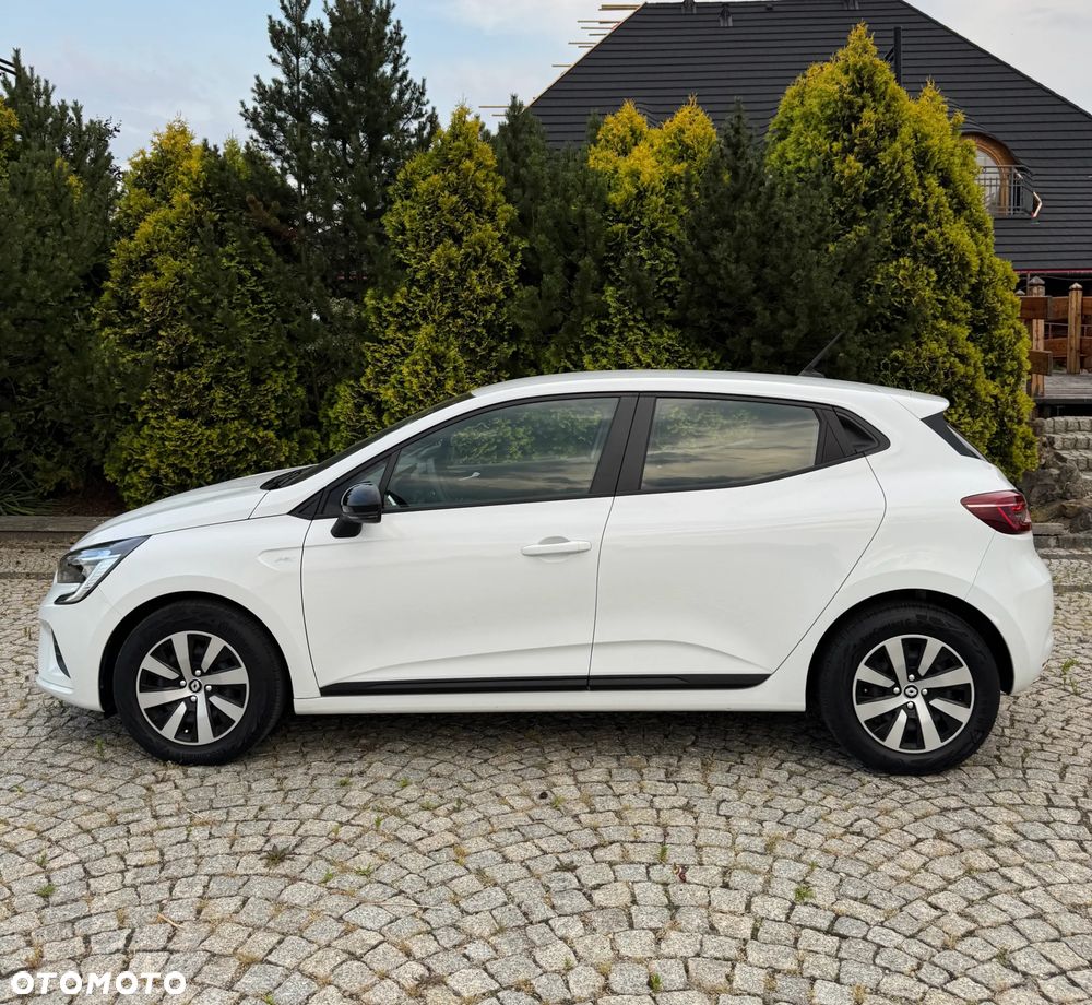 Renault Clio - 18