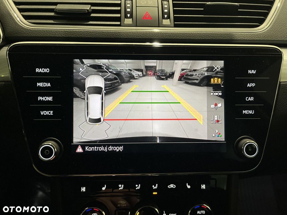 Skoda Superb 1.5 TSI Ambition DSG - 21