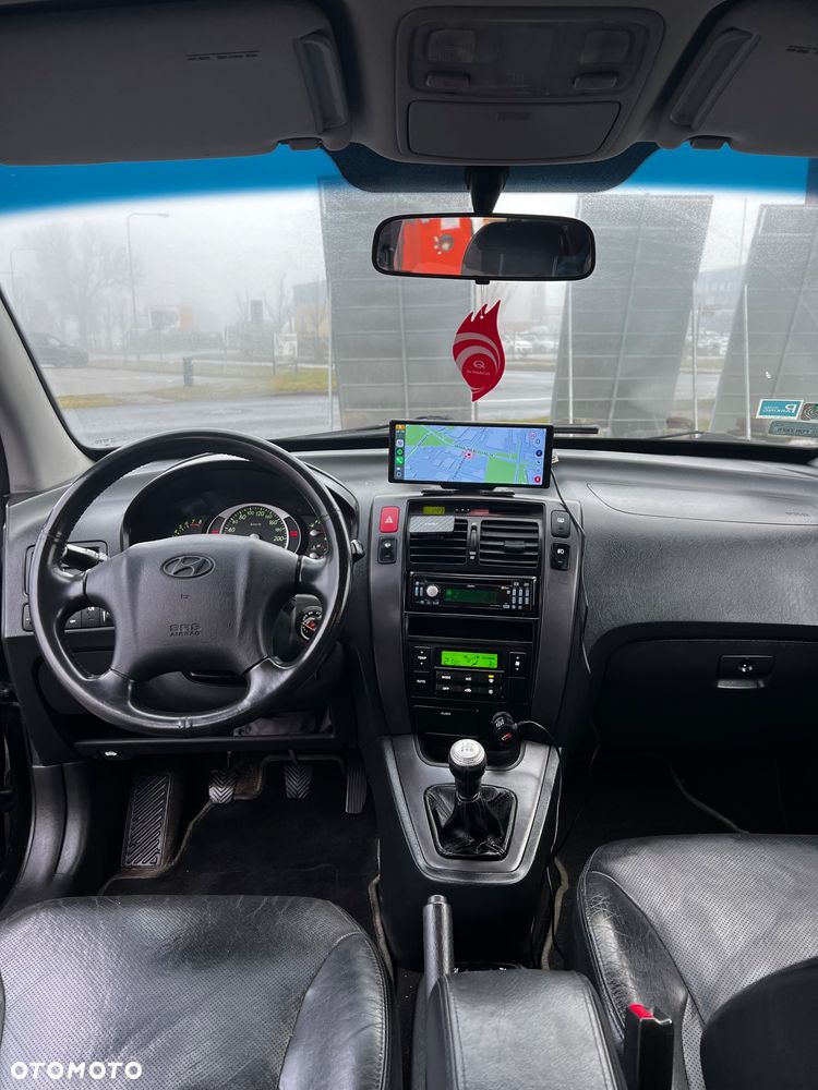 Hyundai Tucson 2.0 Comfort 2WD - 18