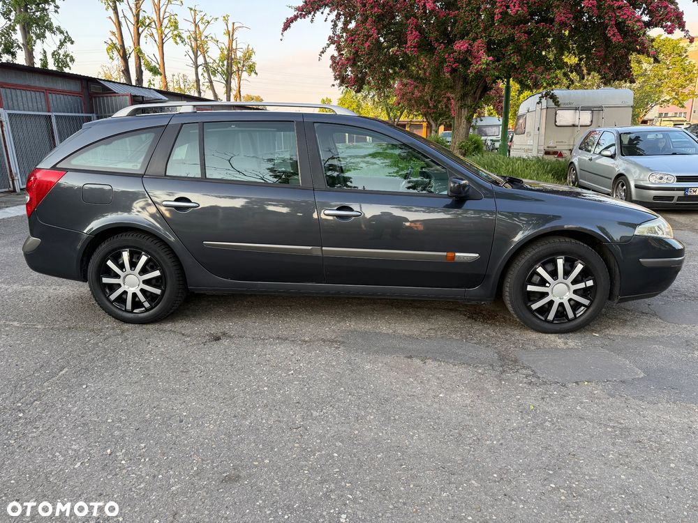 Renault Laguna - 12