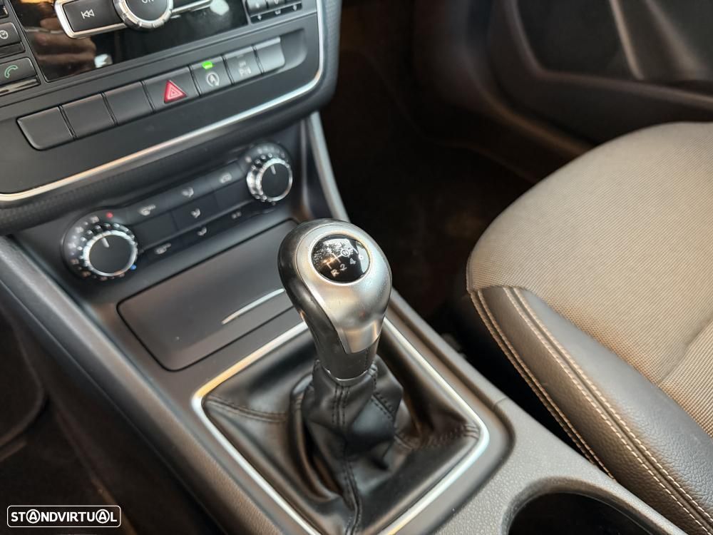 Mercedes-Benz A 180 d BlueEFFICIENCY Edition Style - 20