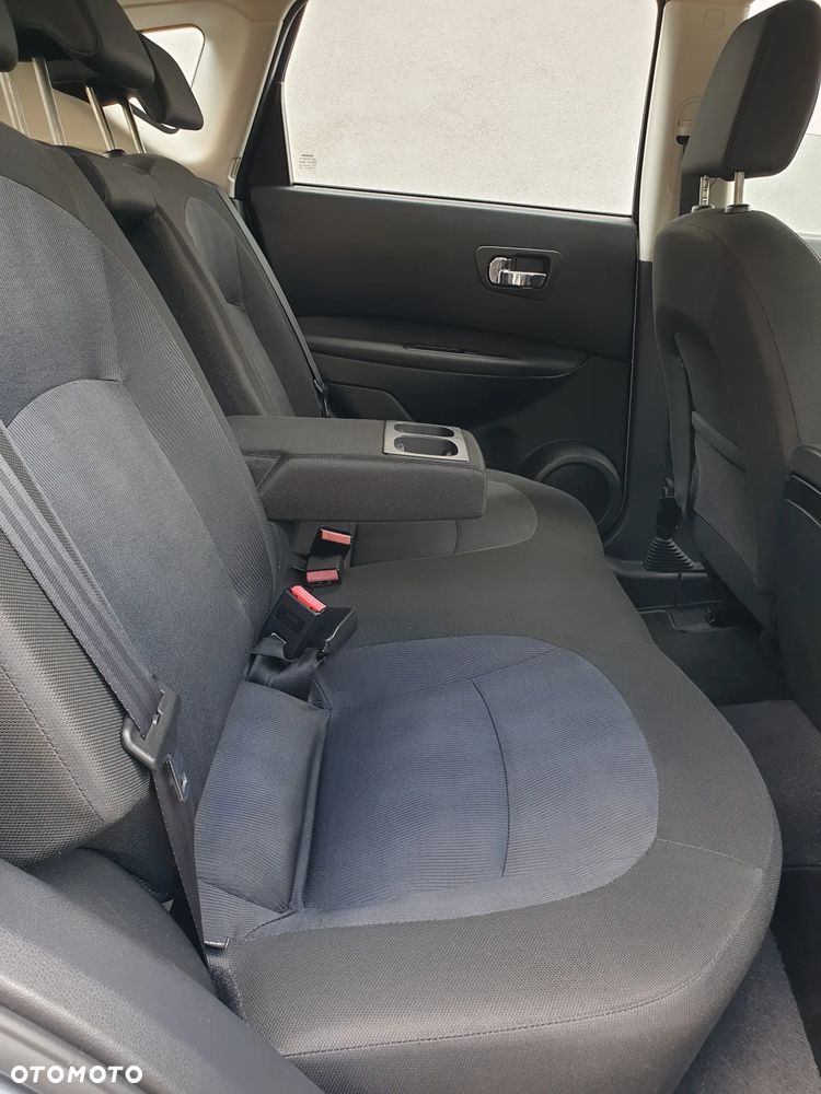 Nissan Qashqai 1.6 I-Way - 9