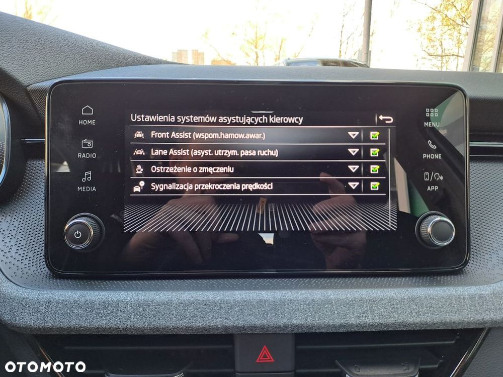 Skoda Kamiq 1.5 TSI Drive - 10