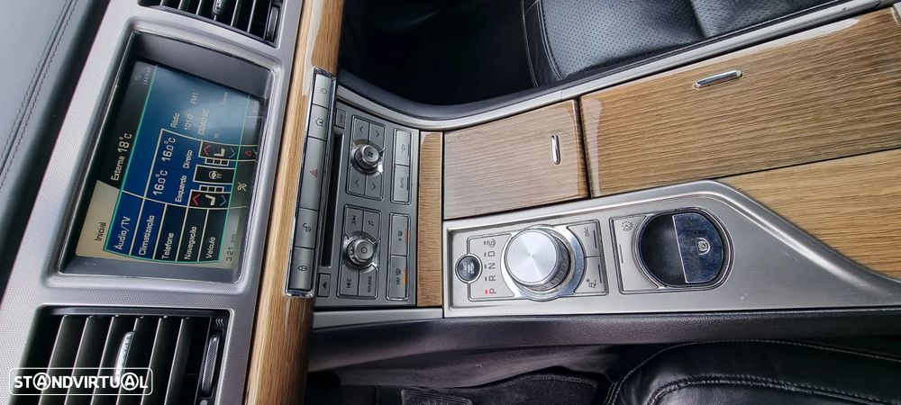 Jaguar XF 2.7 D V6 Premium Luxury - 15