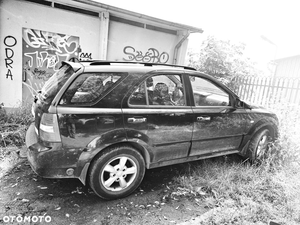 Kia Sorento - 2