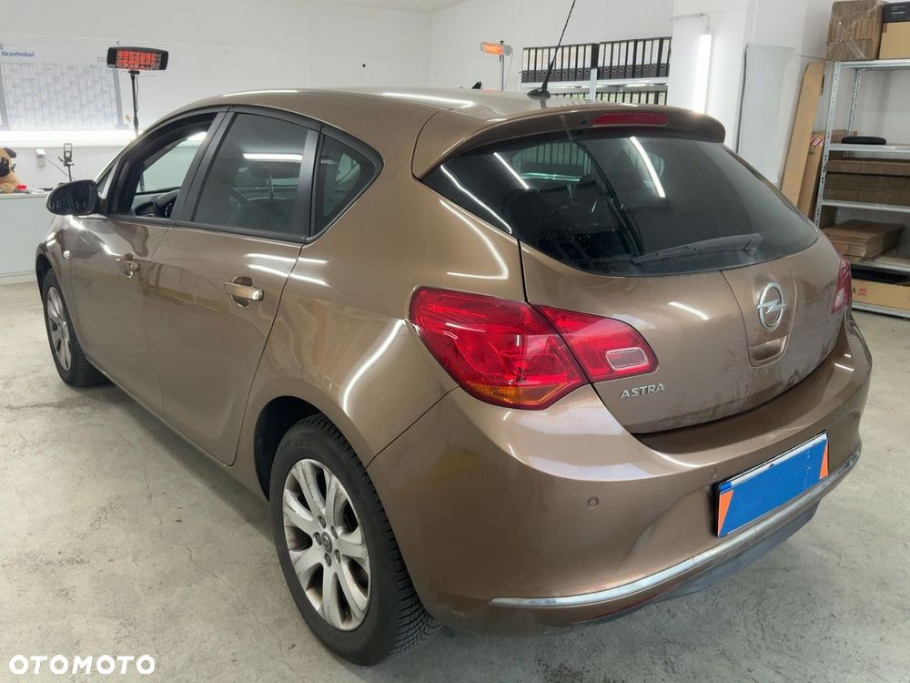 Opel Astra 1.6 Style - 6