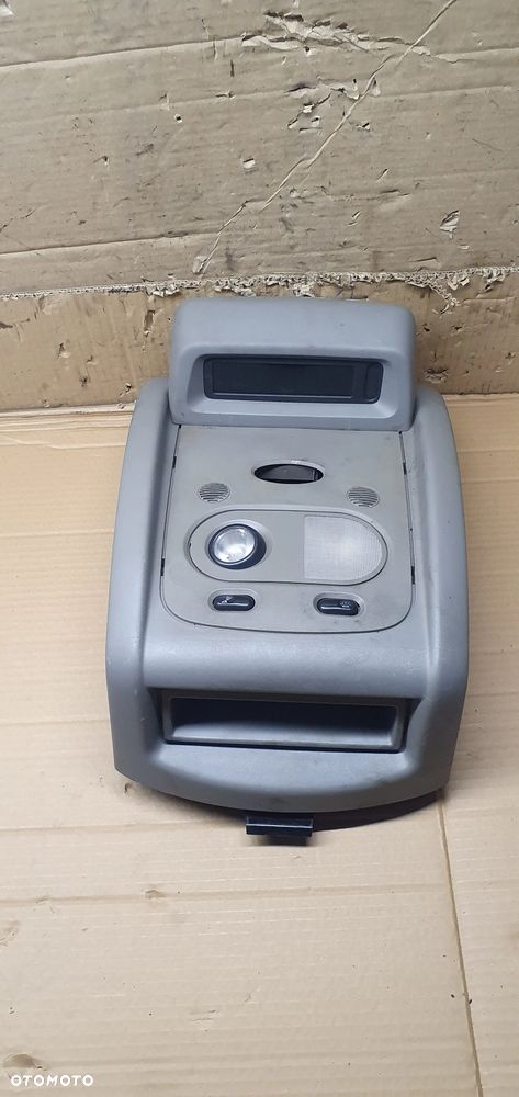 Lampka podsufitki oświetlenie kabiny Opel Movano III 8200784510 - 1