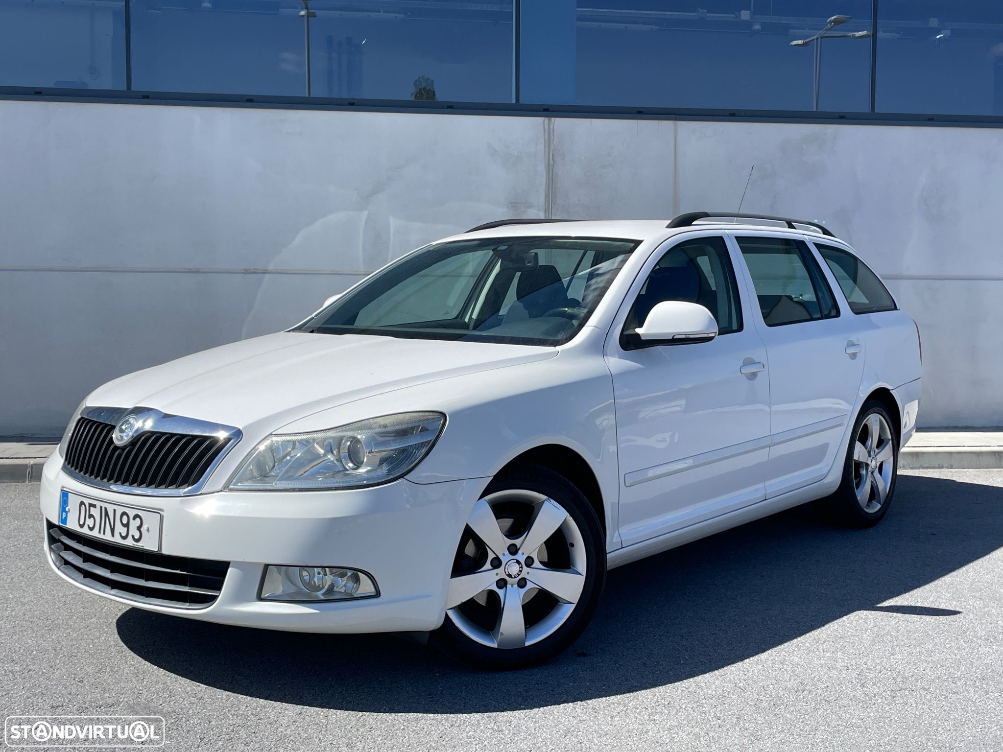 Skoda Octavia Break 1.6 TDi Elegance - 1