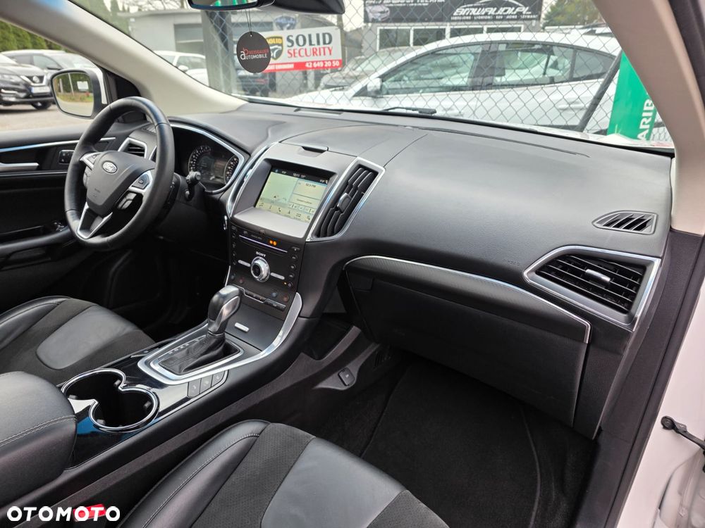 Ford Edge 2.0 TDCi Bi-Turbo 4x4 ST-LINE - 23