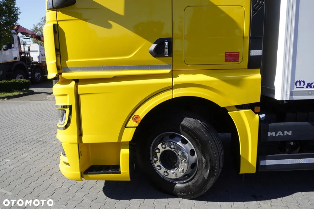 MAN TGX 26.510 6×2-4 / Chłodnia Krone 18 EPAL / Carrier Supra 950 MT / 2023 / oś skrętna / 200 tys. km! /  3 szt_262717 - 19