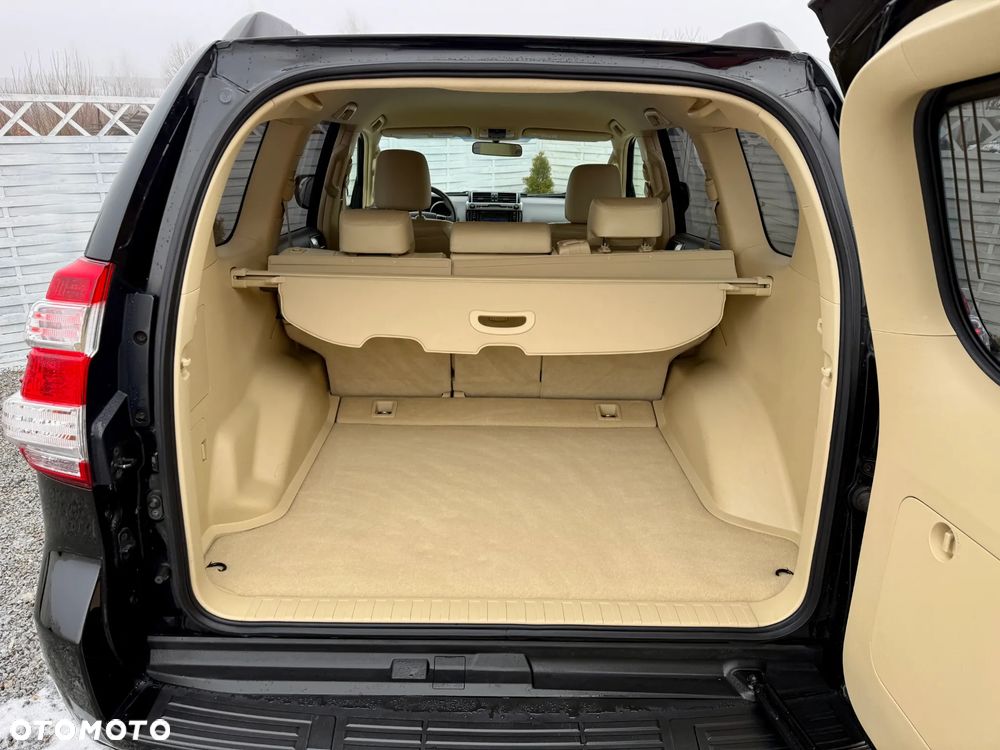 Toyota Land Cruiser LC 2.8 D-4D Premium - 36