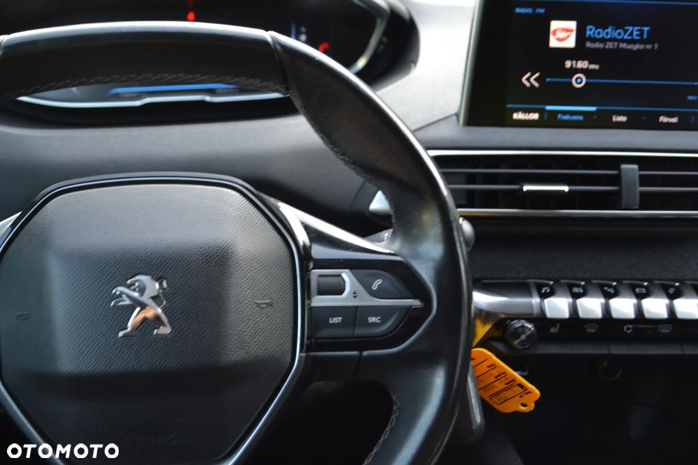 Peugeot 3008 - 24