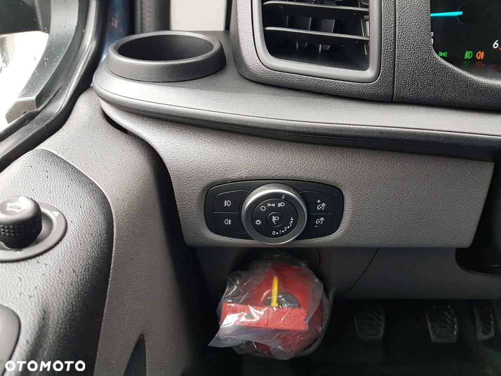 Ford Transit Custom Kombi 320 L2H1 Trend - 29