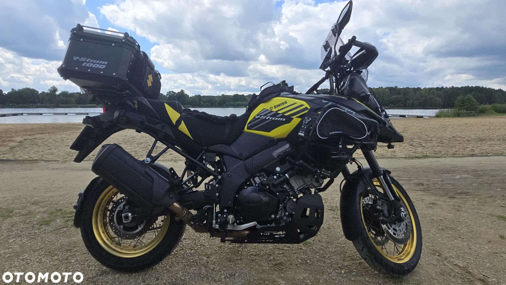 Suzuki V-STROM - 7