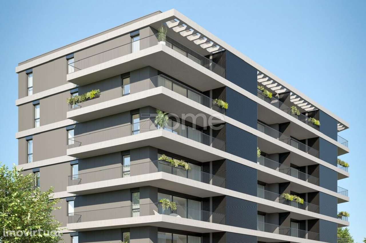 Apartamento T3 esquerdo no Piso 3F c/ 189m² - Nogueira, Braga - Grande imagem: 2/26