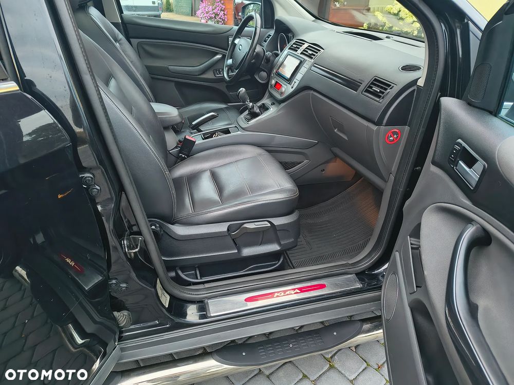 Ford Kuga 2.0 TDCi Titanium FWD - 24