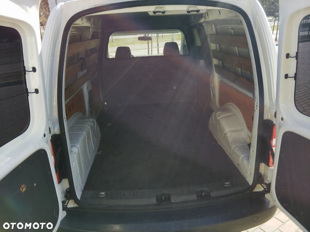 Volkswagen Caddy - 14