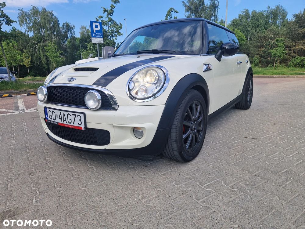 MINI Cooper S 50 Mayfair - 1