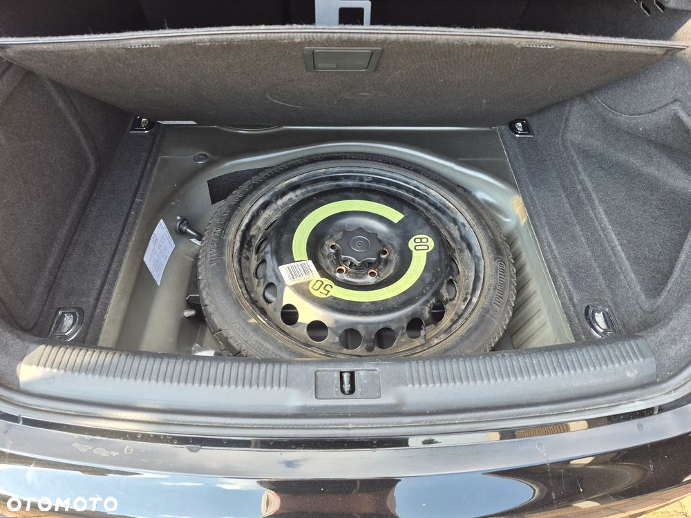 Audi A4 Limousine - 15