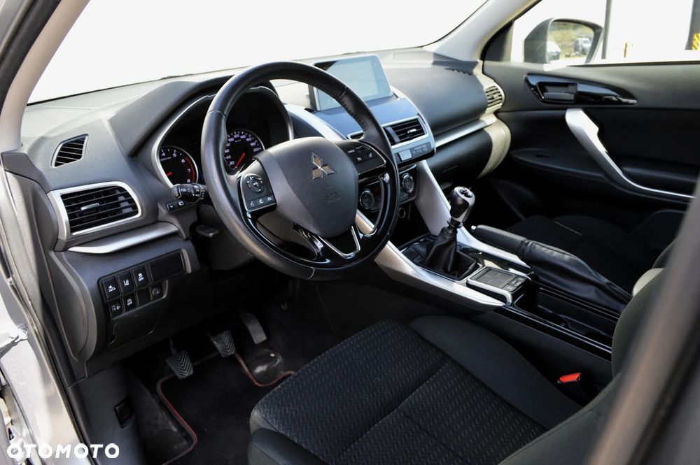 Mitsubishi Eclipse Cross 1.5 T Intense - 5