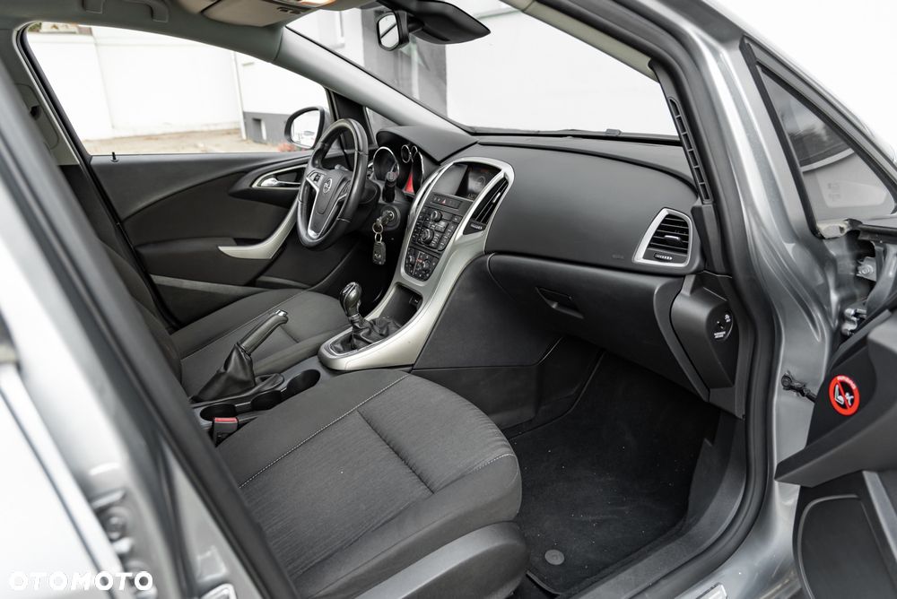 Opel Astra 1.4 Turbo Color Edition - 19