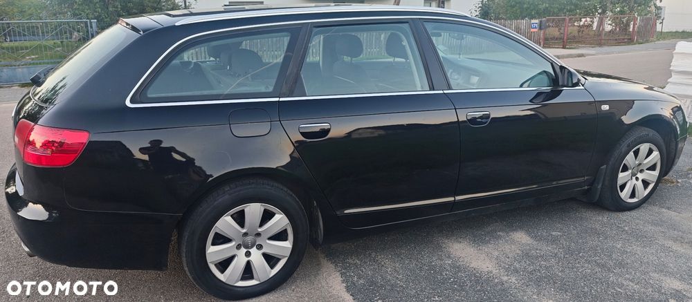 Audi A6 Avant 2.4 multitronic - 6
