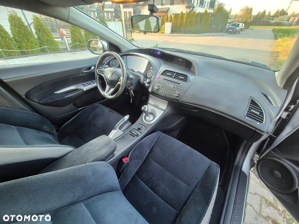 Honda Civic 1.4 Comfort - 21