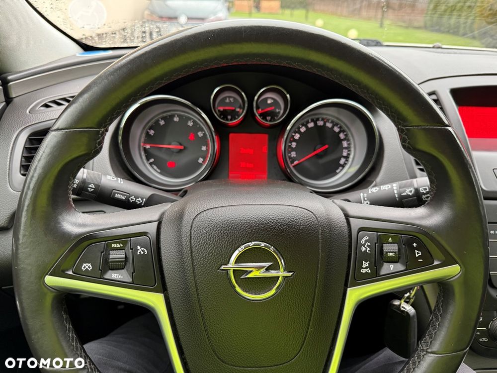 Opel Insignia 1.6 Design Edition - 33