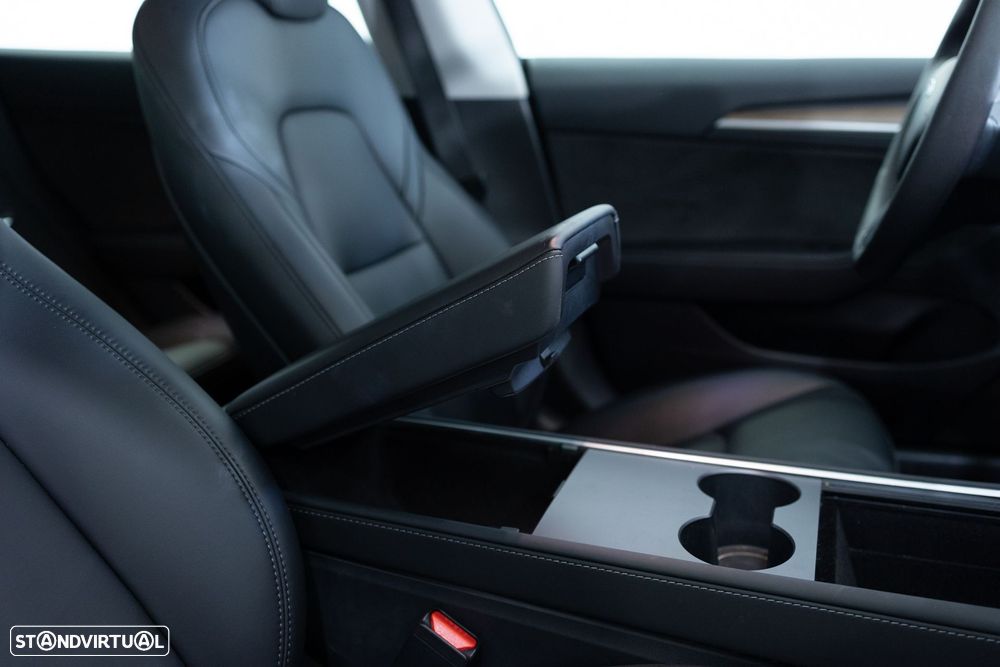 Tesla Model 3 Long-Range Dual Motor AWD - 49