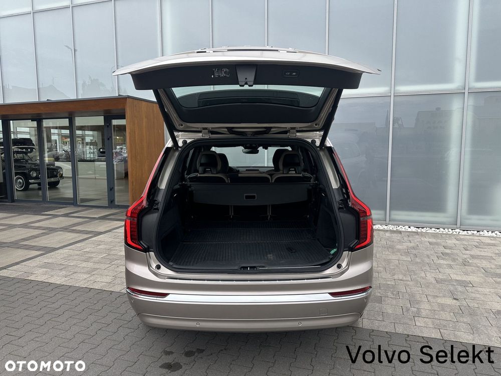 Volvo XC 90 - 33
