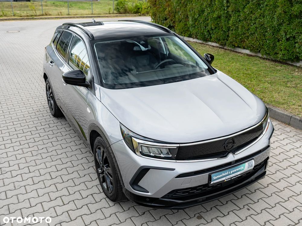 Opel Grandland 1.2 T GS Line S&S - 9