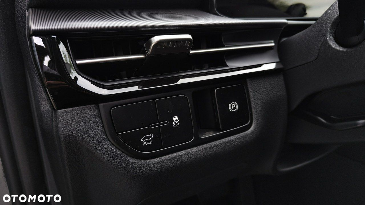 Kia Sportage - 10