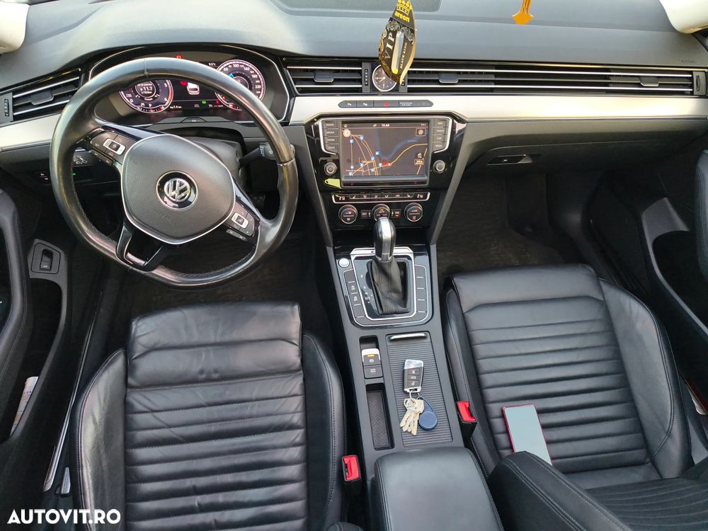 Volkswagen Passat 2.0 TDI SCR (BlueMotion Tech) 4Mot DSG Highline - 6