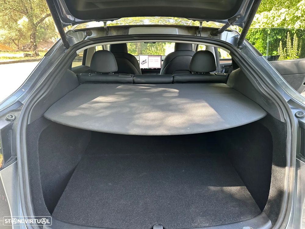 Tesla Model Y Tração Traseira - 17