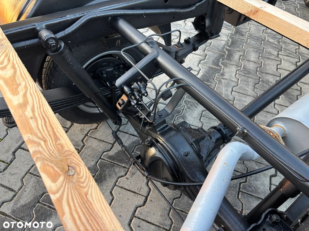 Kia K2500 TCI - 24