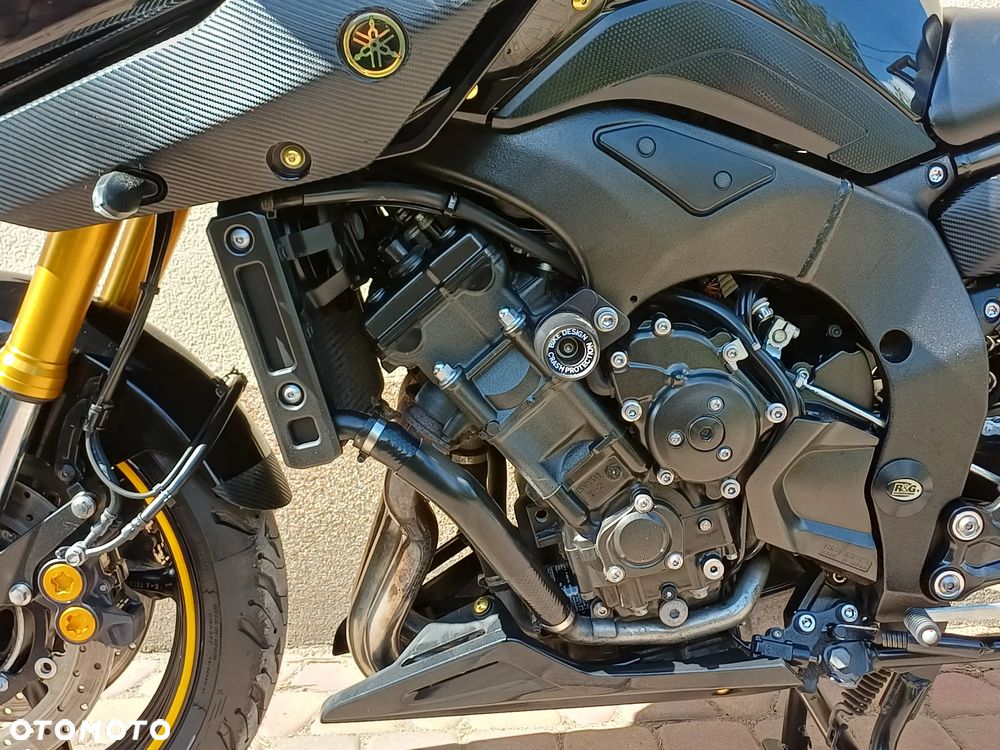 Yamaha FZ8 - 22
